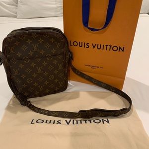 Authentic Preloved Marceau Messenger Bag